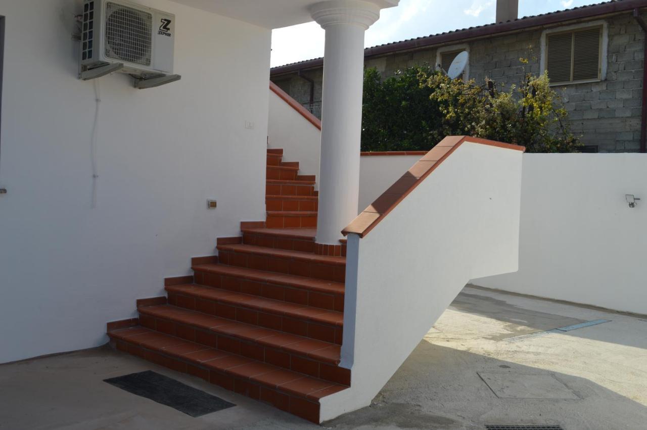 Affittacamere Sos Ninnitteddos Torpè Exterior foto